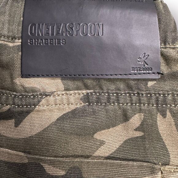 One‎ Teaspoon Camo Shabbies Pants Women's Size XSmall Lightweight Denim BNWT - Picture 8 of 9